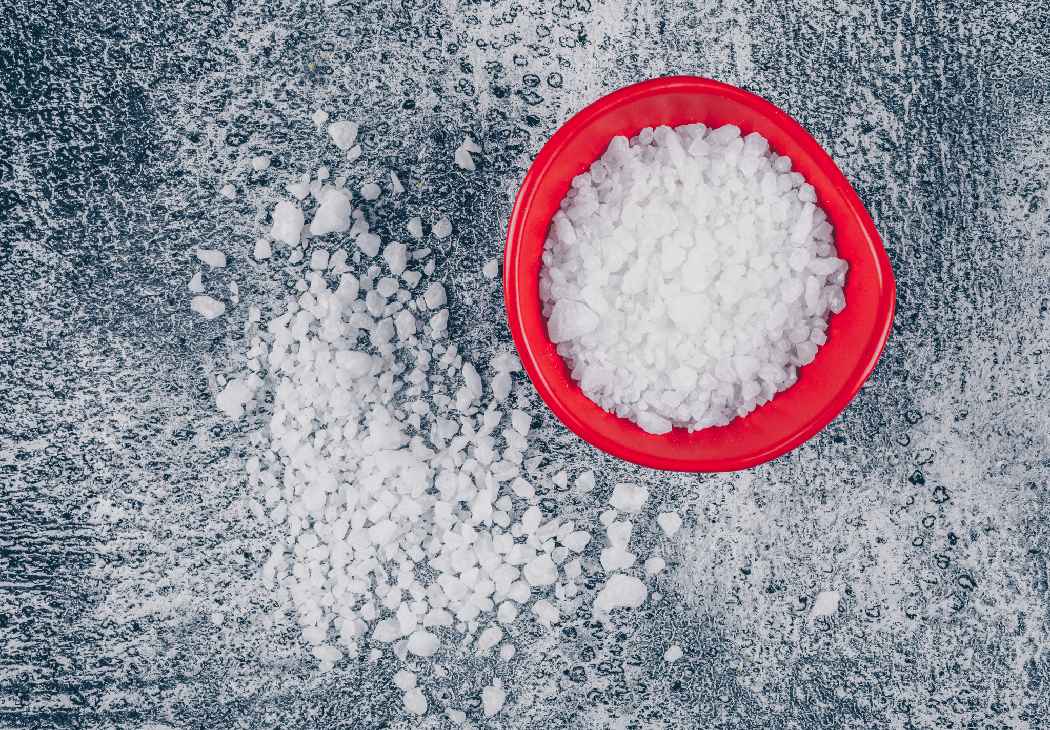How Do Calcium Chloride Dihydrate Suppliers Support Regulatory Compliance for Industries