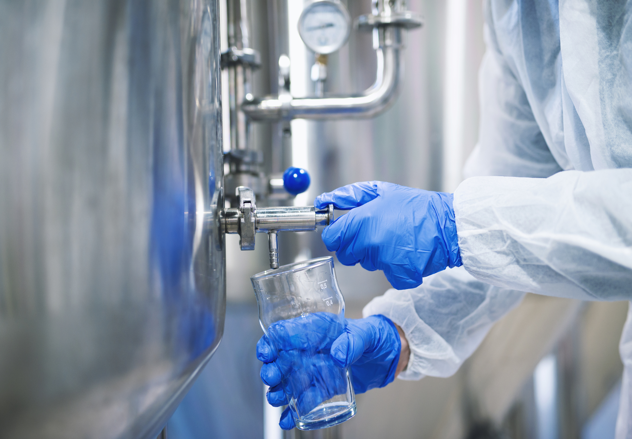 How to Select Food Grade Mineral Additives for Packaged Drinking Water Manufacturing