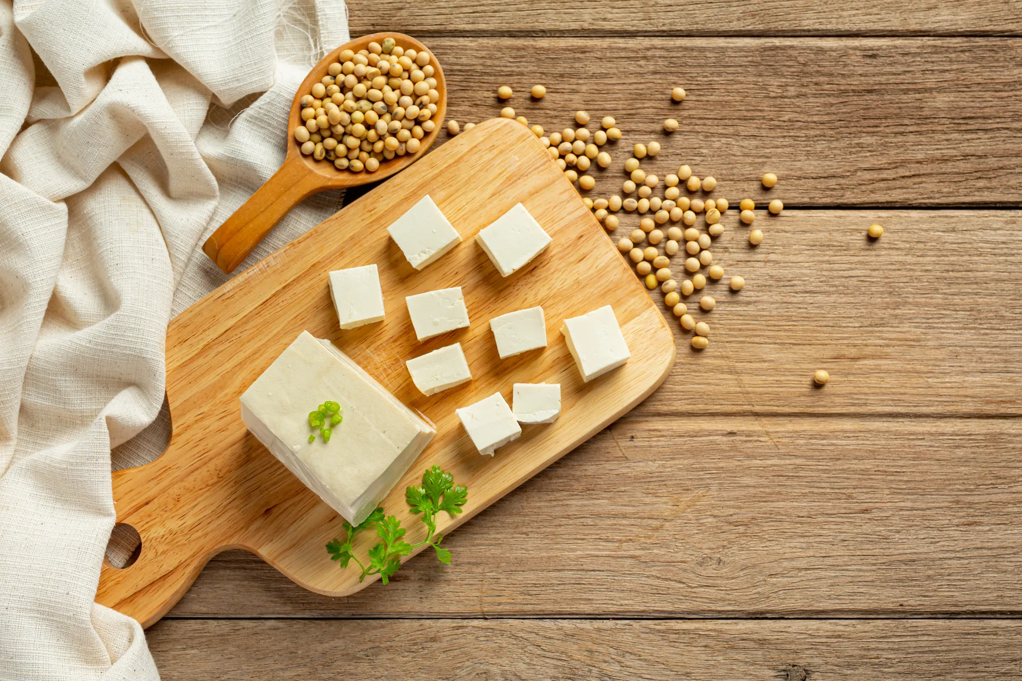 Magnesium Chloride Hexahydrate for Tofu Coagulation: How It Compares to Nigari
