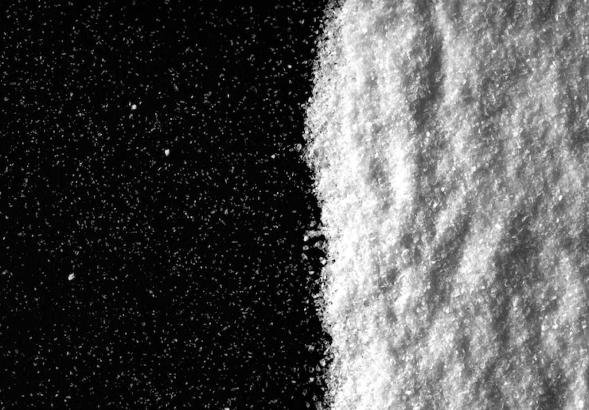 Natural Magnesium Chloride vs Magnesium Chloride Hexahydrate: Which Grade Should Manufacturers Choose?